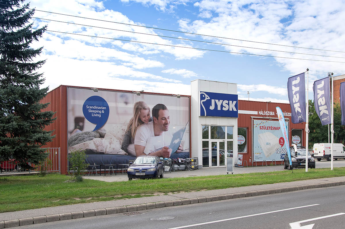 Kazincbarcikai Üzletcsarnok